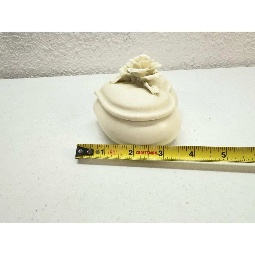 Vintage Albert Price Heart Trinket Box Ivory Rose Bisque Procelain Jewelry Taiwa